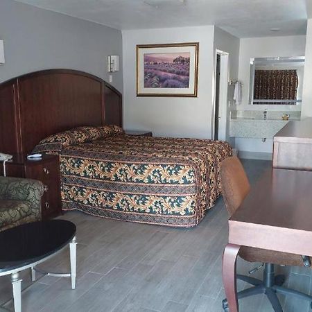 Regency Inn Norco Ngoại thất bức ảnh